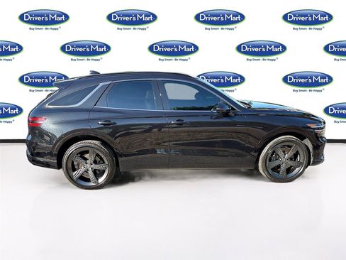 Used 2024 Genesis GV70 2.5T w/ Sport Prestige Package image 8