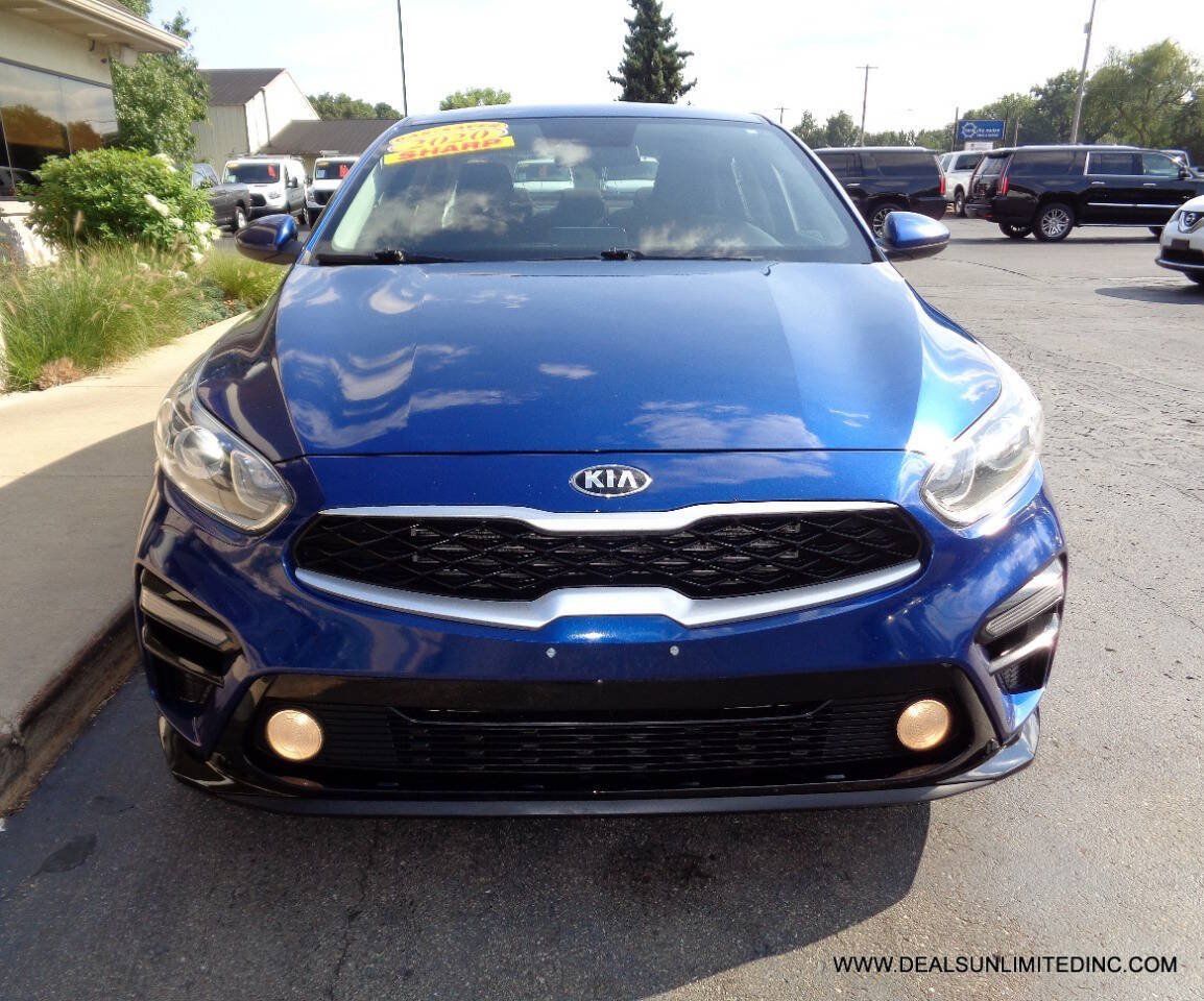 Used 2020 Kia Forte LXS FWD image 18
