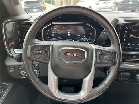 Used 2024 GMC Sierra 3500 SLE w/ SLE Convenience Package image 32