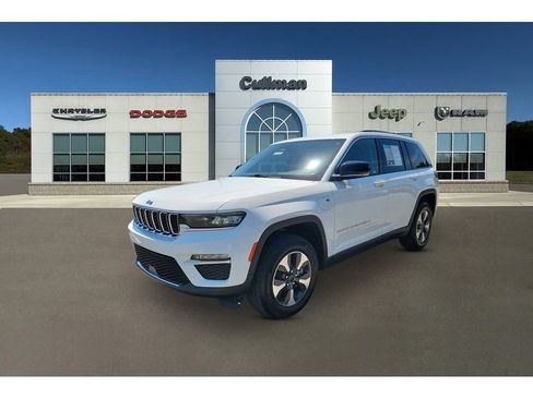 Used 2022 Jeep Grand Cherokee Limited 4xe AWD/4WD image 7