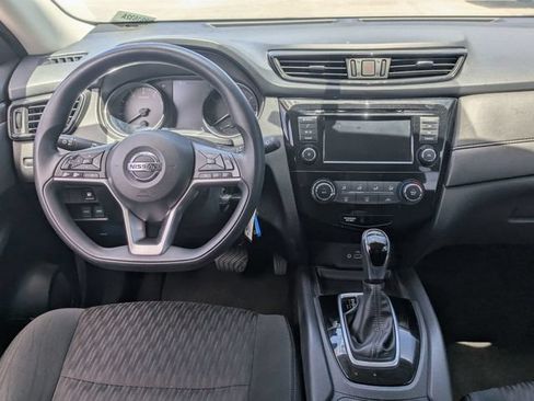 Used 2018 Nissan Rogue S FWD image 33