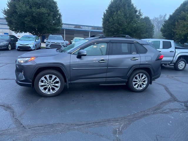 Used 2024 Toyota RAV4 Limited w/ Weather Package AWD/4WD image 4