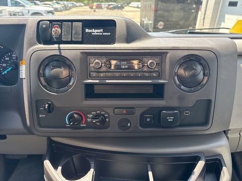 Certified 2025 Ford E-450 and Econoline 450 Super Duty w/ Power Equipment Group RWD image 22
