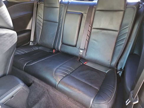 Used 2016 Dodge Challenger SRT w/ Technology Group image 17