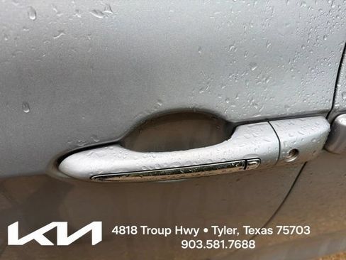 Used 2018 Chrysler Pacifica Touring Plus w/ Tire & Wheel Group FWD image 5