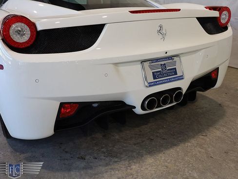 Used 2014 Ferrari 458 Italia Coupe RWD image 18