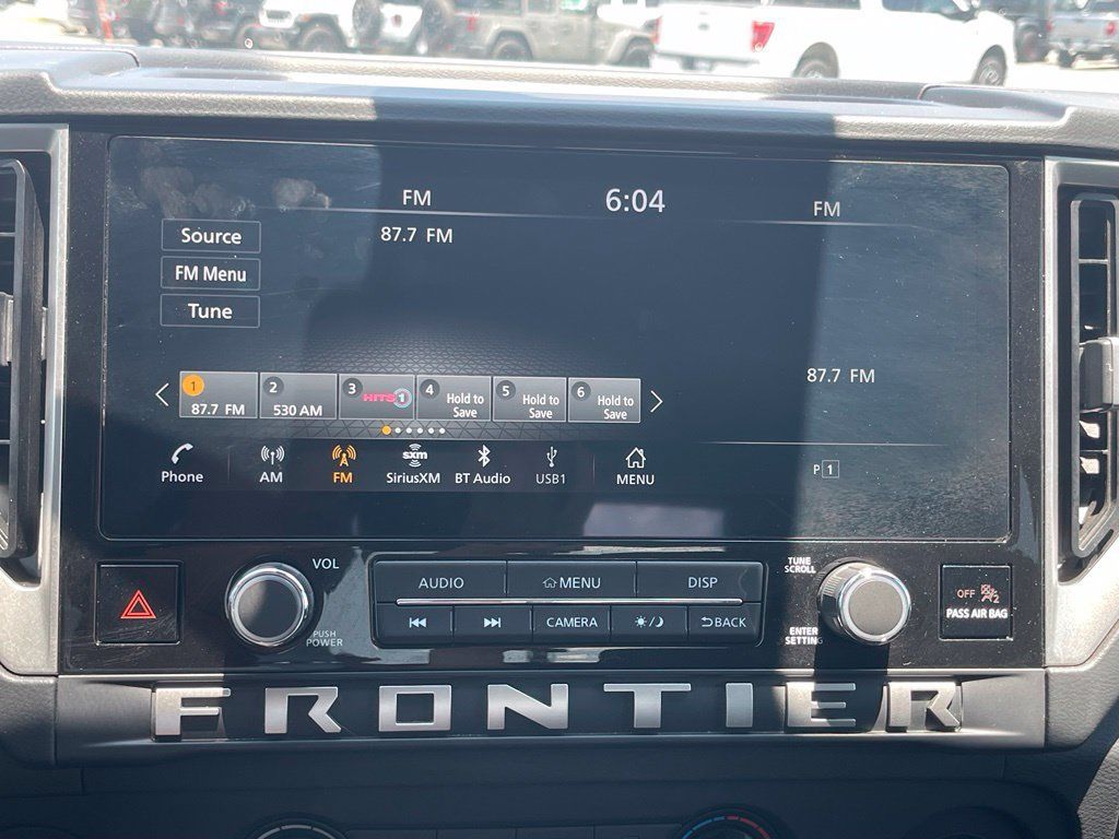 Used 2025 Nissan Frontier SV RWD image 28