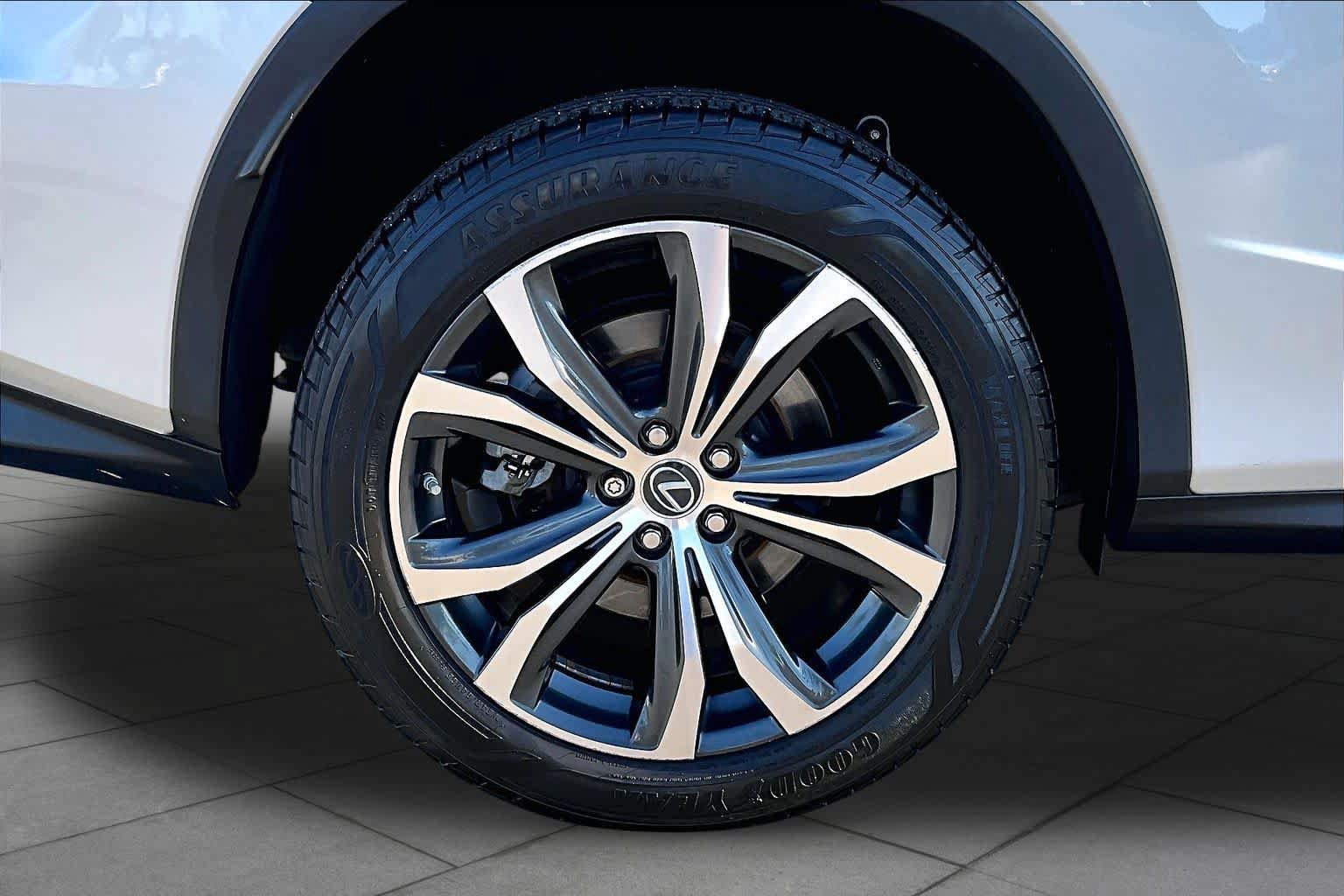 Used 2019 Lexus RX 350 FWD image 9