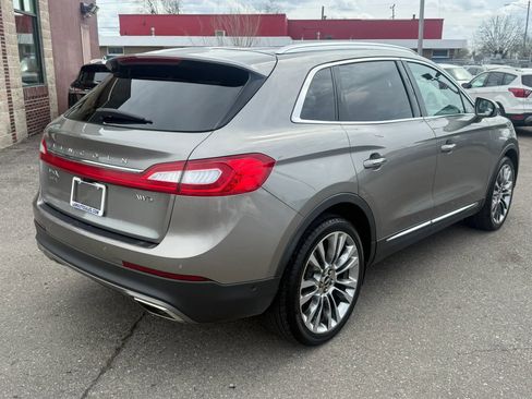 Used 2016 Lincoln MKX Reserve w/ Technology Package image 3