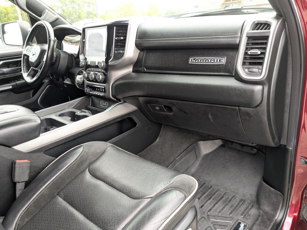 Used 2020 RAM 1500 Laramie w/ Sport Appearance Package AWD/4WD image 14