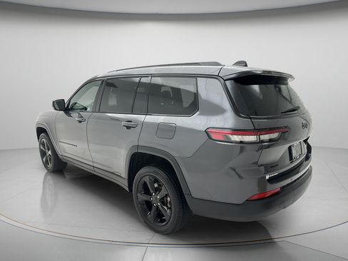 Used 2023 Jeep Grand Cherokee L Laredo AWD/4WD image 5