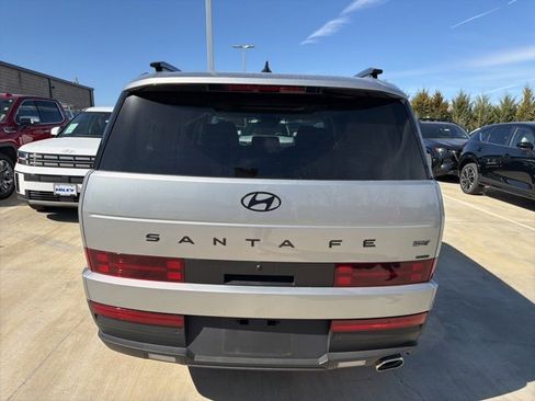 Used 2025 Hyundai Santa Fe XRT image 5