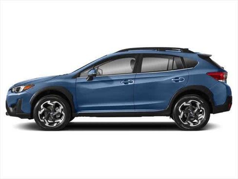 Used 2023 Subaru Crosstrek 2.5i Limited w/ Moonroof Package image 3