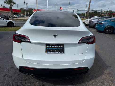 Used 2024 Tesla Model Y Long Range image 6
