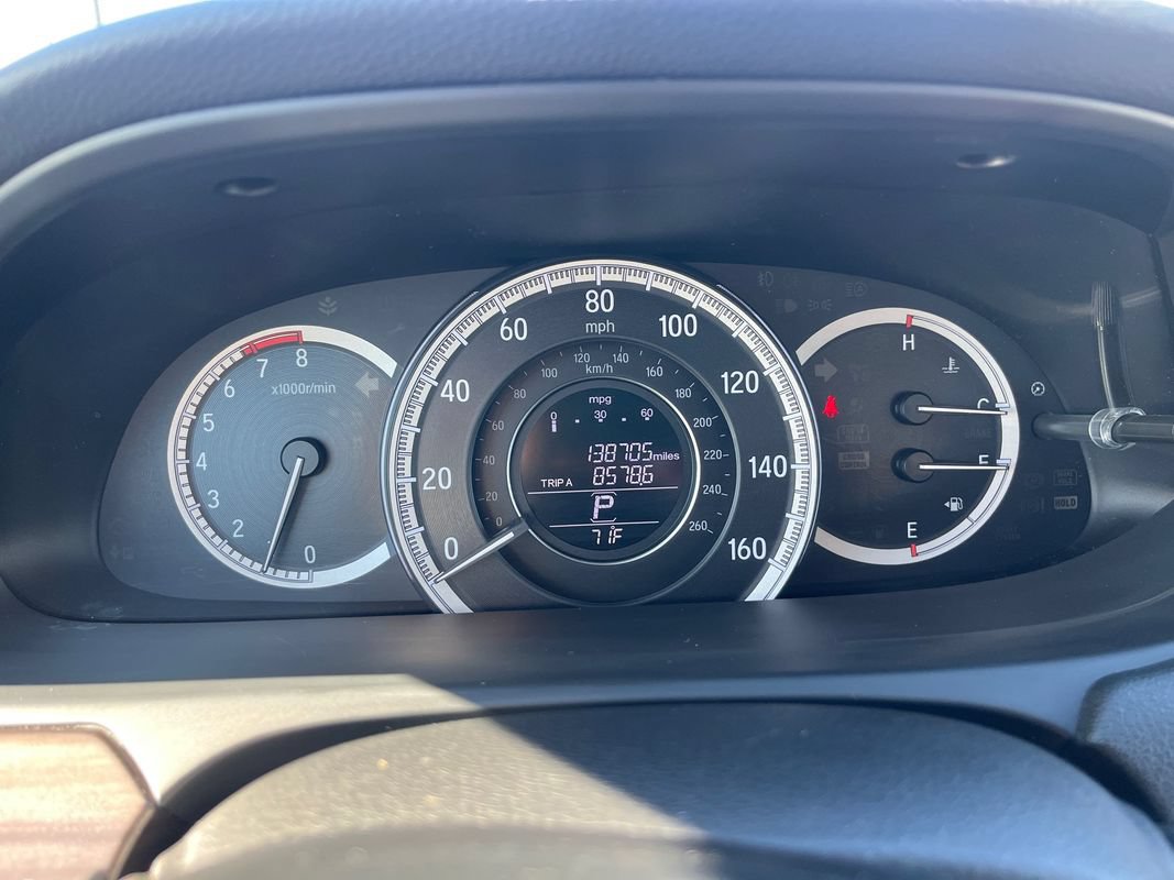 Used 2016 Honda Accord EX-L image 24