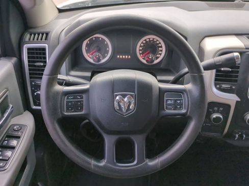 Used 2014 RAM 2500 SLT AWD/4WD image 21
