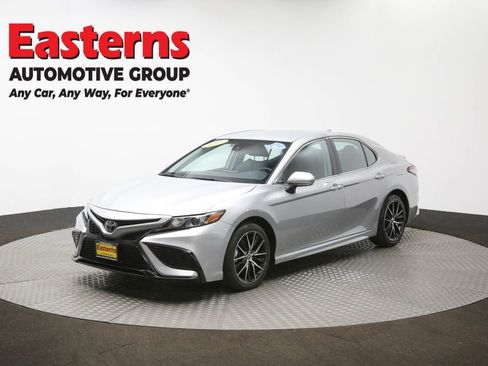 Used 2024 Toyota Camry SE FWD image 55