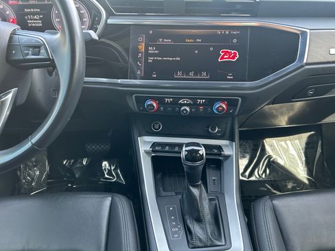 Used 2021 Audi Q3 2.0T Premium Plus w/ Premium Plus Package image 4