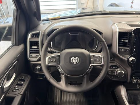 New 2026 RAM 1500 4x4 Crew Cab image 20