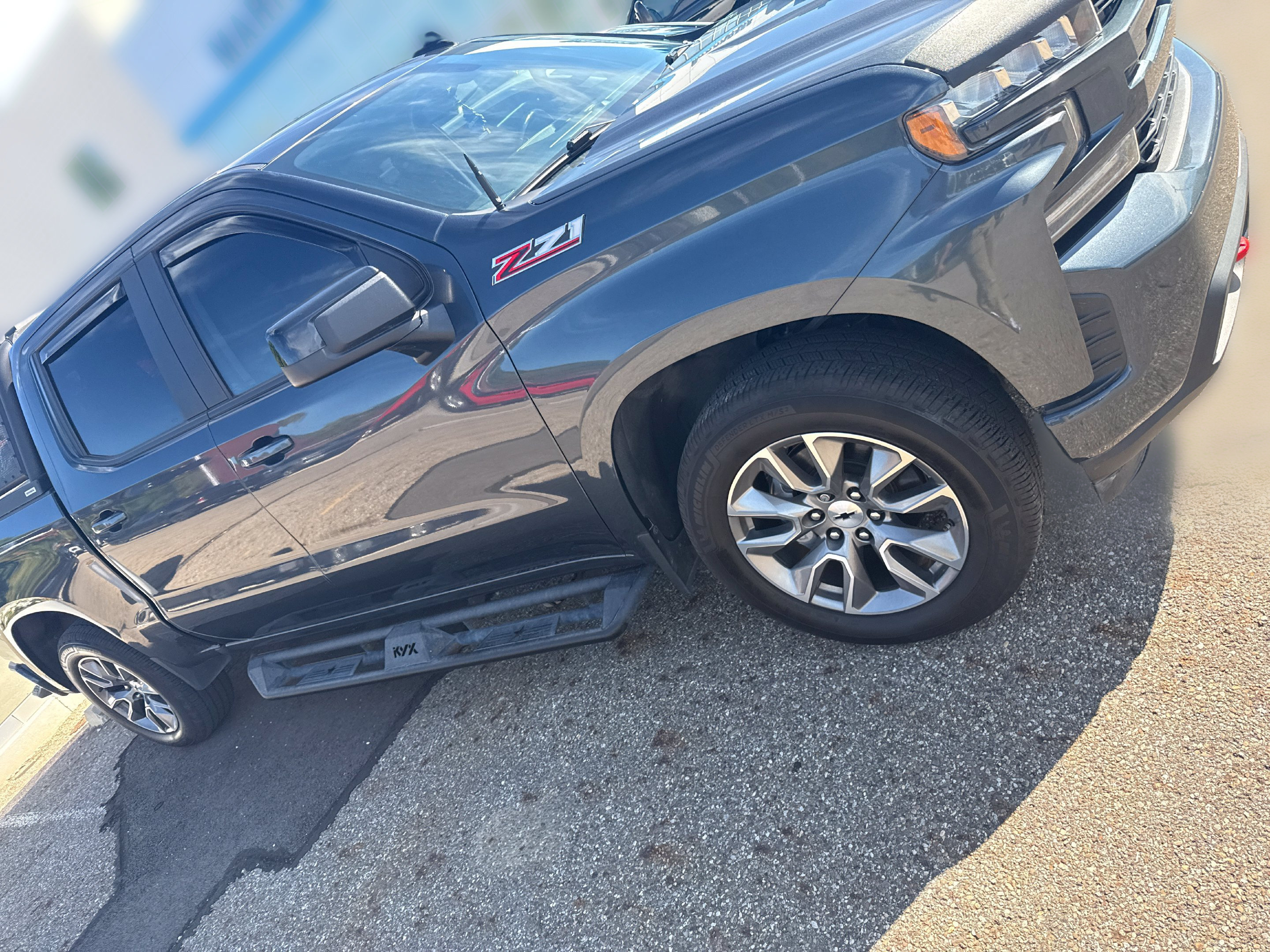 Used 2021 Chevrolet Silverado 1500 RST w/ All Star Edition Plus AWD/4WD image 2