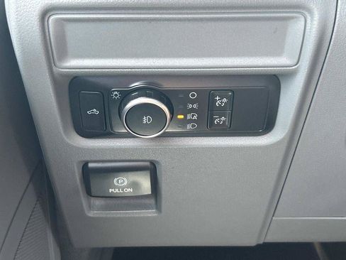 Used 2021 Ford F150 XLT AWD/4WD image 45