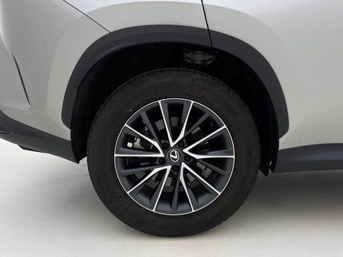 Certified 2025 Lexus NX 350 AWD w/ Accessory Package (2T) image 29