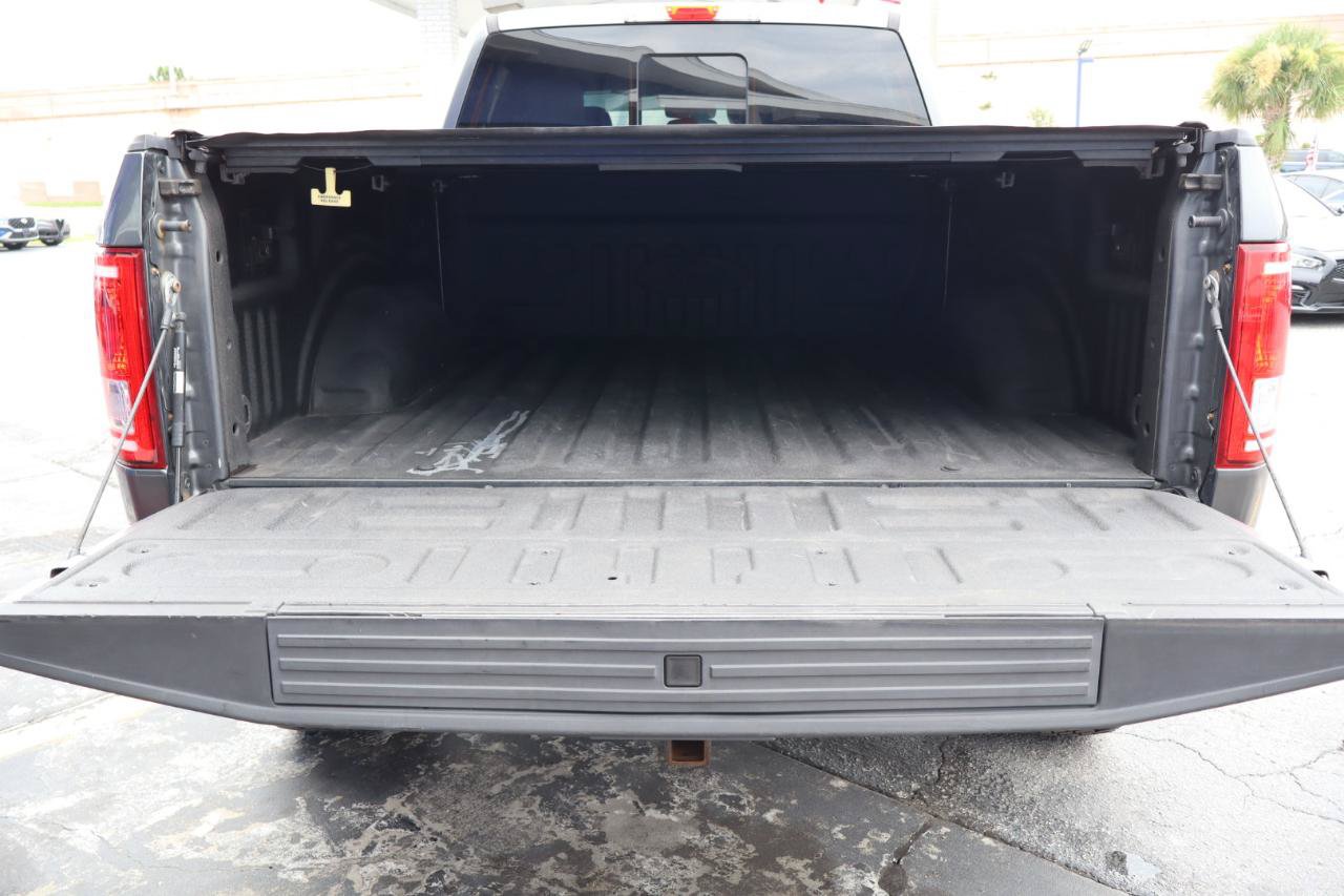 Used 2017 Ford F150 XLT w/ Equipment Group 302A Luxury AWD/4WD image 13