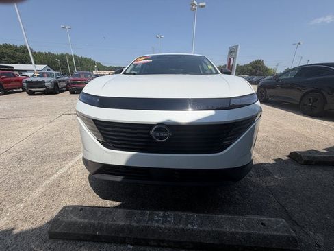 Used 2025 Nissan Murano SL AWD/4WD image 2