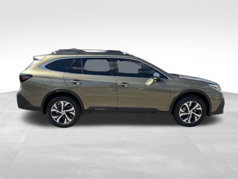 Used 2021 Subaru Outback Touring AWD/4WD image 8