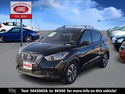Used 2020 Nissan Kicks SV w/ Exterior Package