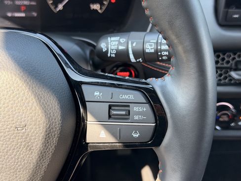 Used 2024 Honda HR-V Sport image 24