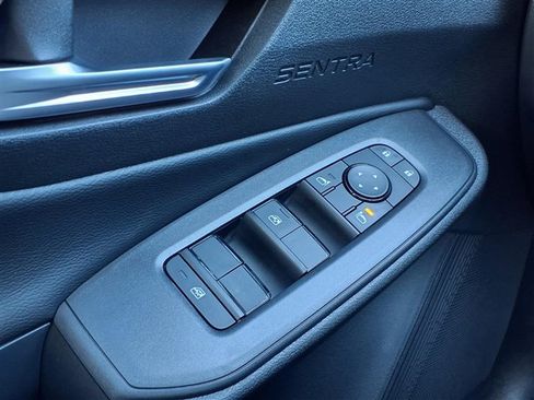 New 2026 Nissan Sentra SV w/ SV Convenience Package FWD image 22
