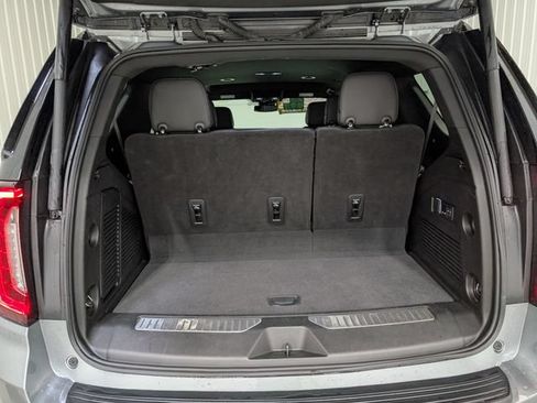 Used 2023 GMC Yukon Denali AWD/4WD image 25