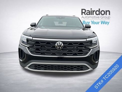 Used 2026 Volkswagen Atlas Cross Sport SE AWD/4WD image 2