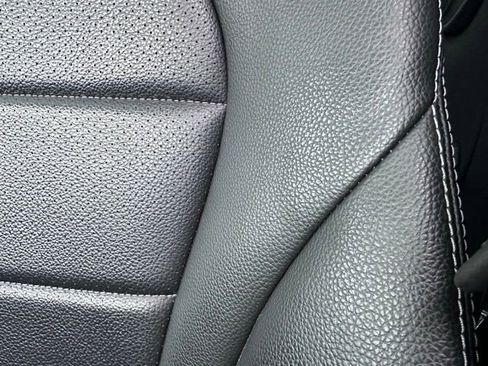 Used 2022 Mercedes-Benz GLC 300 4MATIC image 16