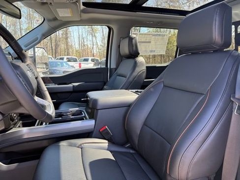 New 2026 Ford F250 Lariat w/ Lariat Premium Package image 10
