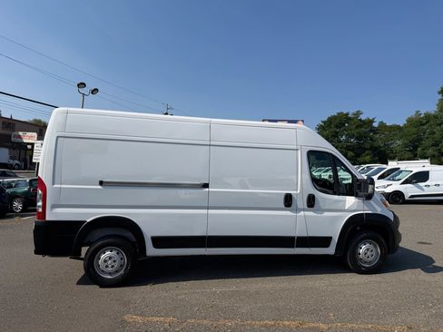 Used 2023 RAM ProMaster 2500 FWD image 7