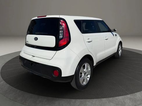 Used 2019 Kia Soul FWD image 6