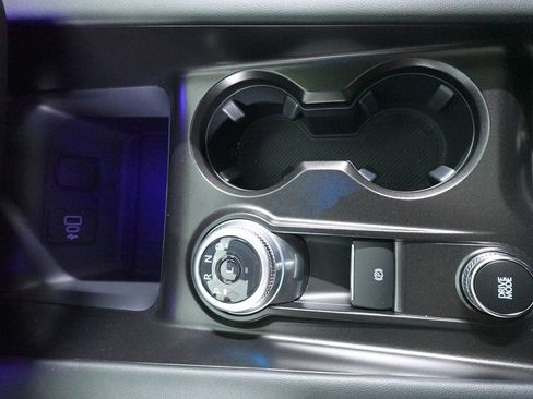 Used 2026 Ford Explorer ST-Line w/ ST-Line Street Pack image 22