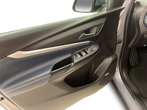 Used 2023 Chevrolet Bolt EUV Premier w/ Sun & Sound Package image 13
