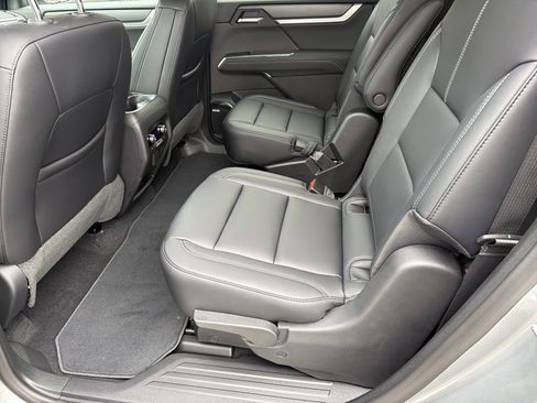 New 2026 GMC Acadia Elevation FWD image 21