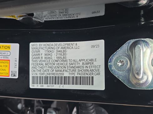 Used 2024 Honda Civic Sport image 36