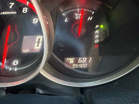 Used 2004 MAZDA RX-8 w/ AT Sport Pkg image 11