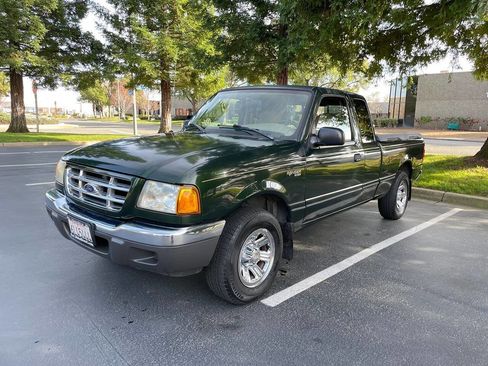 Used 2001 Ford Ranger XLT image 2