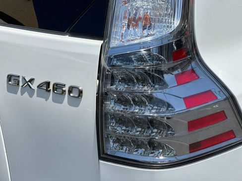 Used 2023 Lexus GX 460 Premium w/ Premium Plus Package AWD/4WD image 34