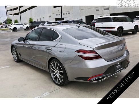 Used 2026 Genesis G70 2.5T Prestige image 6