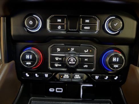 Used 2023 Chevrolet Tahoe High Country w/ LPO, Illumination Package image 47