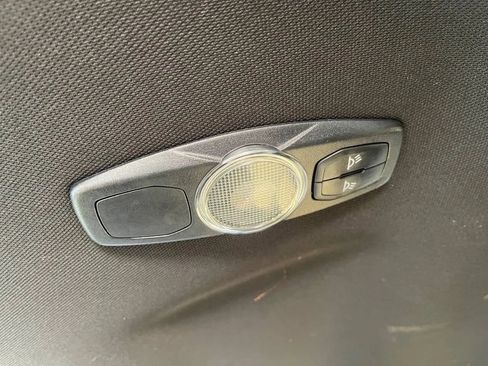 Used 2017 Ford Explorer XLT w/ Equipment Group 201A FWD image 26