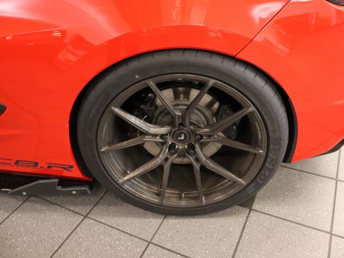 Used 2023 Chevrolet Corvette Stingray Preferred Cpe w/ Z51 Performance Package RWD image 37