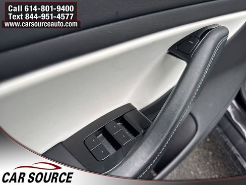 Used 2019 Tesla Model 3 Long Range image 12